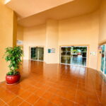 Entrada edificio 2